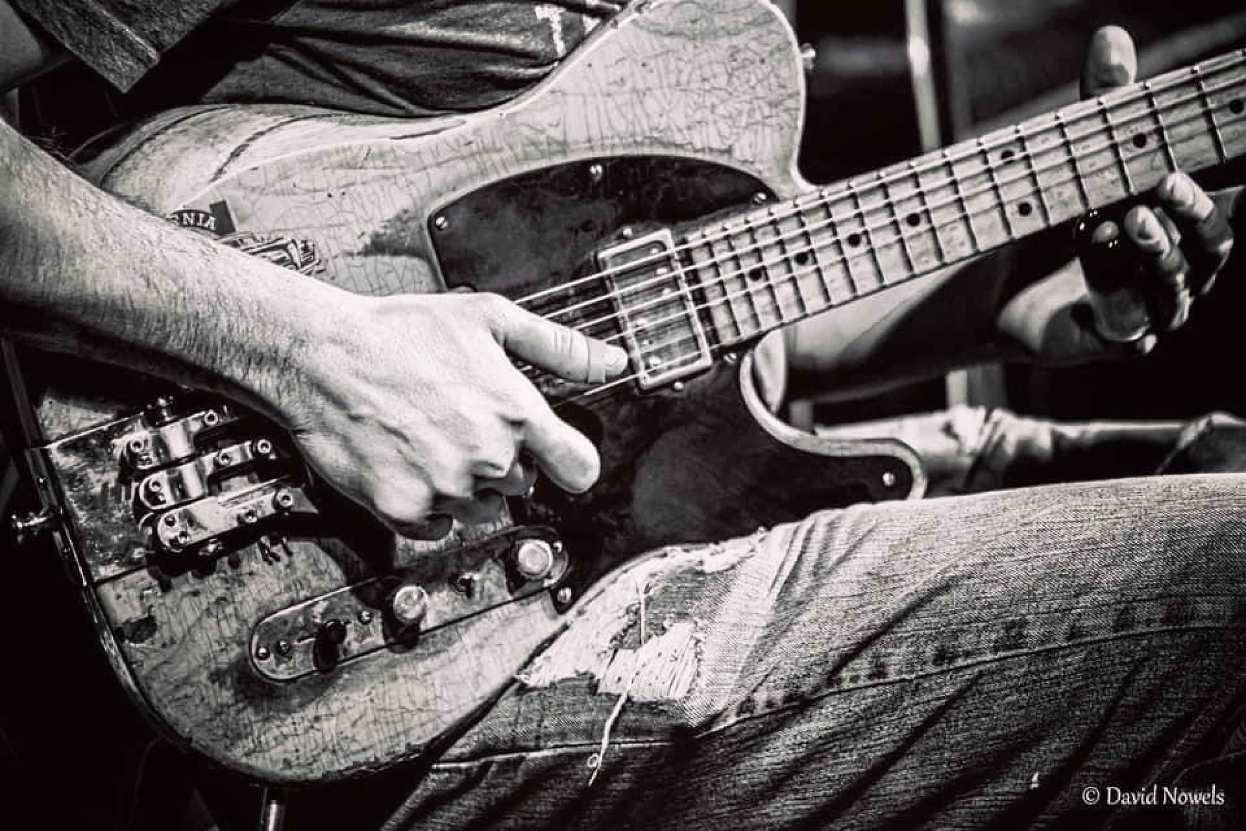 Seth Lee Jones Guitars - Seth playing one of his guitars.